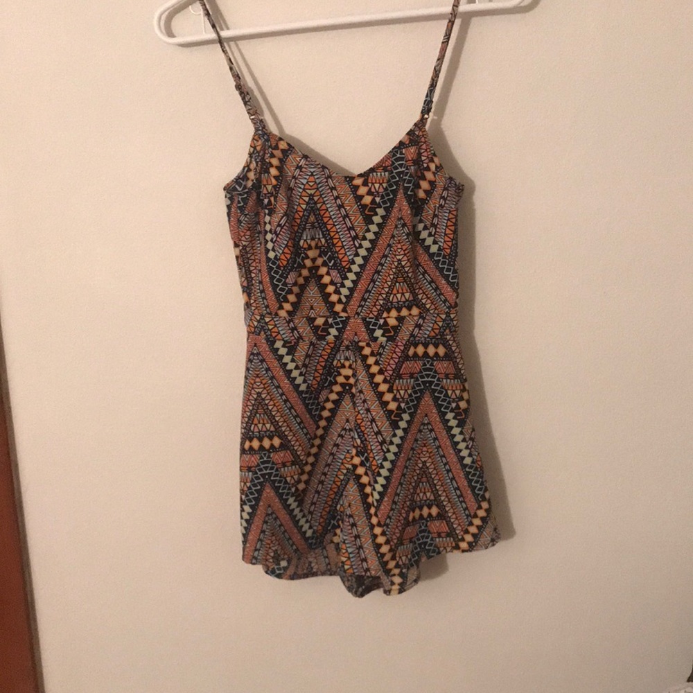 Aztec romper - Picture 2 of 3